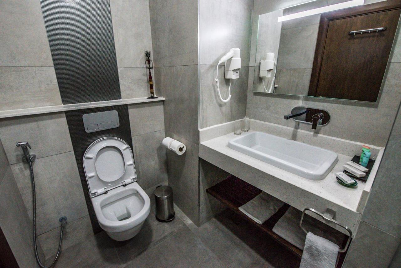 Glam Hotel Nairobi - Near Westgate Mall, Westlands Екстериор снимка