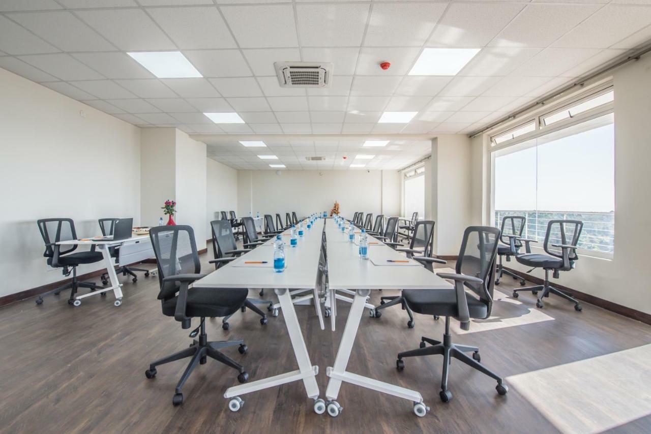 Glam Hotel Nairobi - Near Westgate Mall, Westlands Екстериор снимка